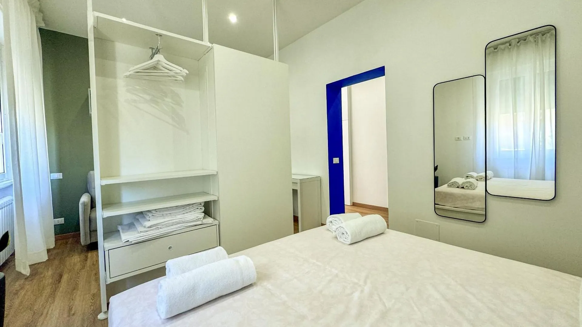 Jhhit - Panoramic Modern Penthouse Apartment Rome Italy